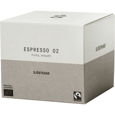 Se Sjöstrand N°2 Espressokapsler, 10 stk. ✔ Stort online udvalg i Sjöstrand ✔ Hurtig levering: 1 - 2 Hverdage samt billig fragt - Varenummer: KTO-C2X og barcode / Ean: '7350010860310 på lager - Udsalg på Kaffekapsler Spar op til 66% - Over 1112 kendte brands på udsalg