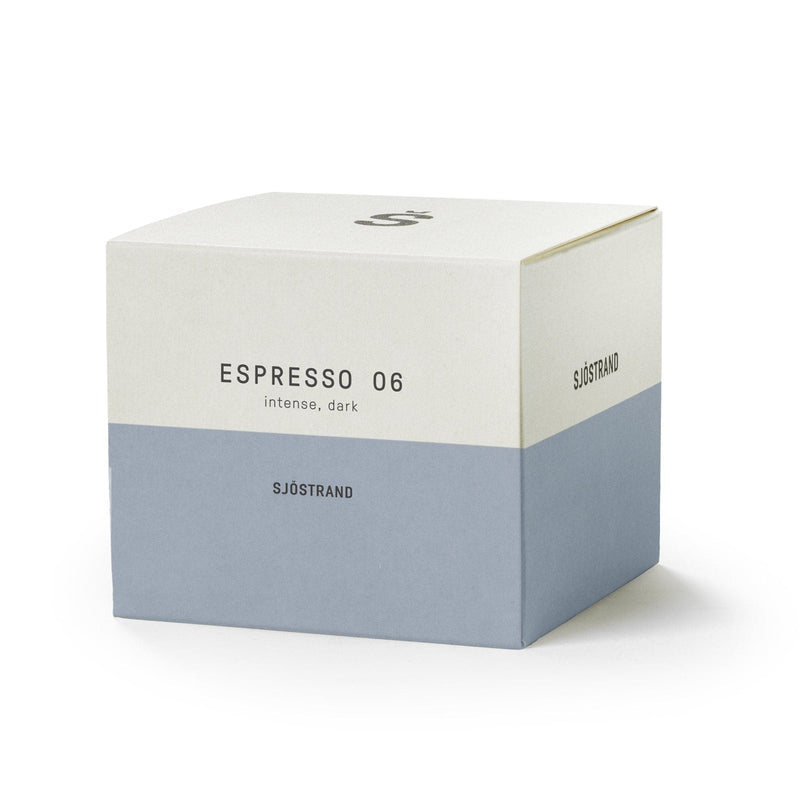 Se Sjöstrand N°6 espressokapsler 10-pak ✔ Kæmpe udvalg i Sjöstrand ✔ Meget billig fragt og hurtig levering: 1 - 2 hverdage - Varenummer: KTO-C6X og barcode / Ean: &