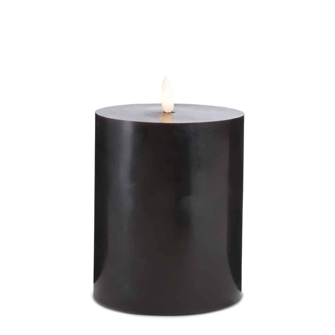 Se LED Stearinlys - 1 stk. - ø10 x 15 cm - m/3D flamme - (flere farver) - Sort ✔ Kæmpe udvalg i Satana - Køb online på udsalg og tilbud lige nu ✔ Super billig fragt og lynhurtig levering - Varenummer: Satana-390986 på lager - Udsalg på Personlig pleje > Spar stort – op til 53% - Eksklusivt udsalg på over 2.739 brands
