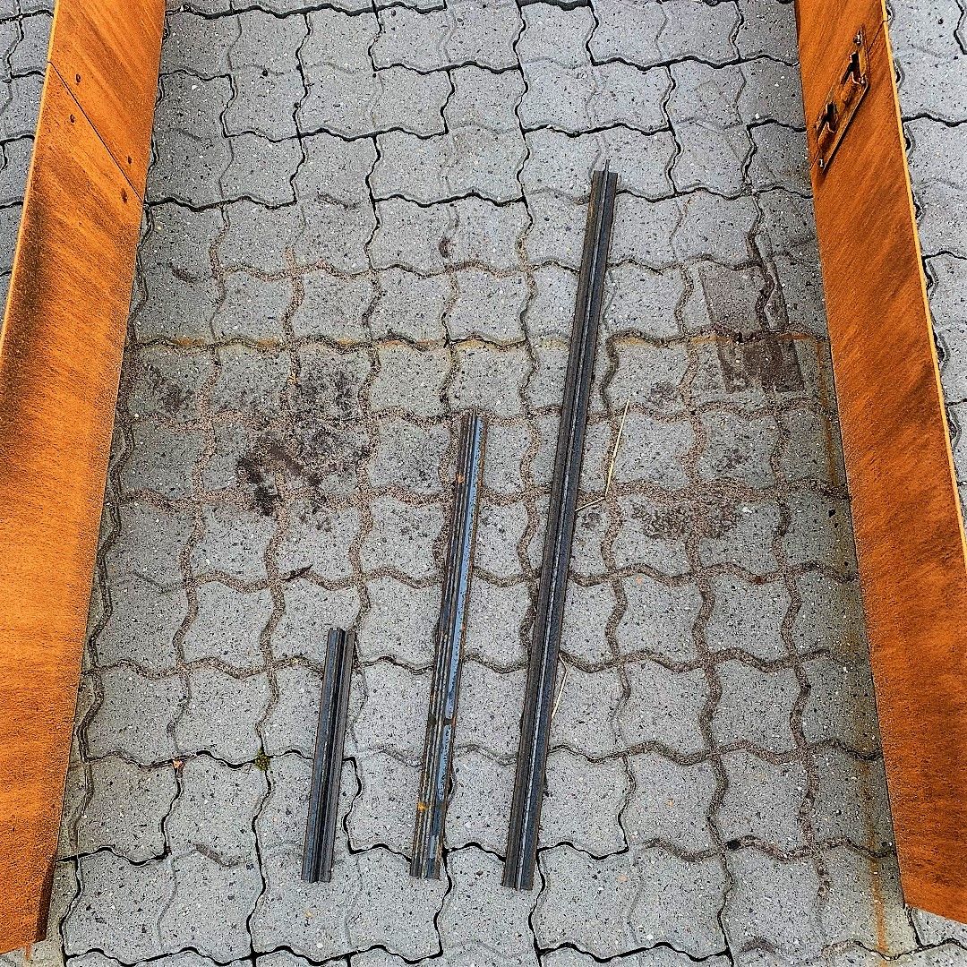 T-spyd på 60 cm fra Jernbede til samlebeslag i kantafgrænsning