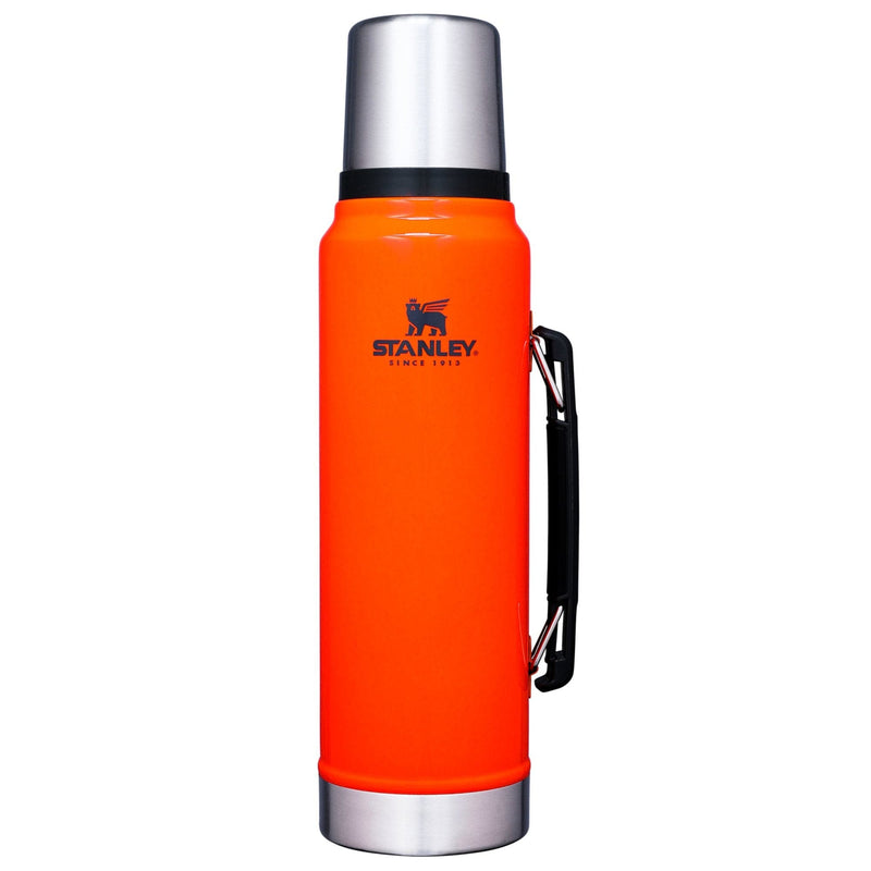 Se Stanley Classic Vacuum termoflaske, 1 liter, orange ✔ Kæmpe udvalg i Stanley ✔ Meget billig fragt og hurtig levering: 1 - 2 hverdage - Varenummer: KTO-ST1008266032 og barcode / Ean: &