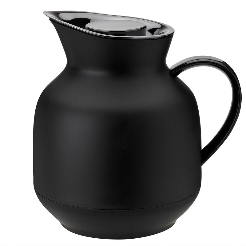 Se Stelton Amphora termokande 1 liter, te, soft black ✔ Kæmpe udvalg i Stelton ✔ Meget billig fragt og hurtig levering: 1 - 2 hverdage - Varenummer: KTO-222-1 og barcode / Ean: &