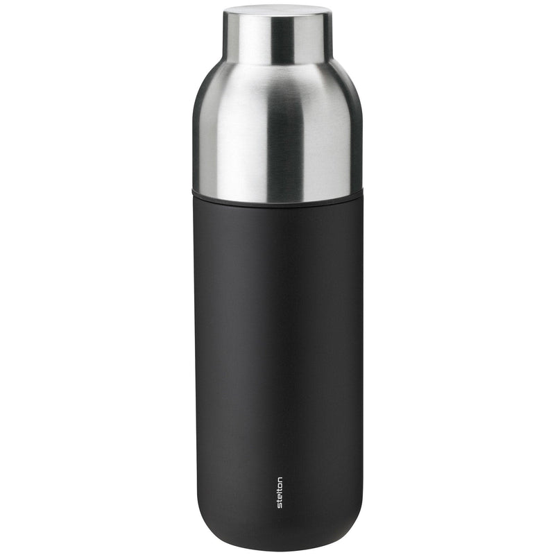 Se Stelton Keep Warm termoflaske 0,75 liter, sort ✔ Kæmpe udvalg i Stelton ✔ Meget billig fragt og hurtig levering: 1 - 2 hverdage - Varenummer: KTO-366 og barcode / Ean: &