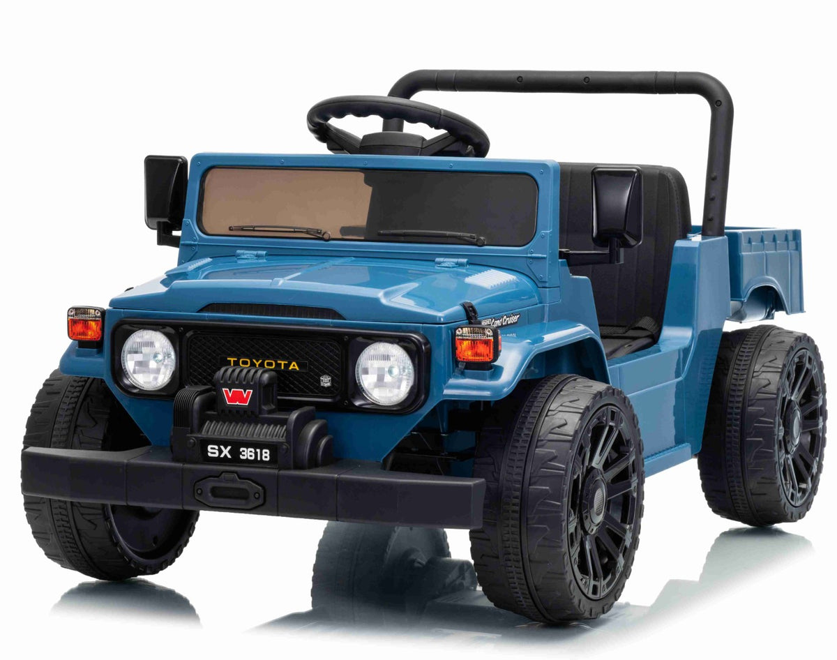Se TOYOTA Land Cruiser FJ45 EL Pick-up til børn med el tiplad til Børn Blå ✔ Kæmpe udvalg i Megaleg - Køb online på udsalg og tilbud lige nu ✔ Meget billig fragt og hurtig levering - Varenummer: MMAction-28374 og 5712548283740 på lager - Udsalg på Elbiler til Børn 10-12V (2 x motor) Store besparelser – op til 67% - Udsalg på mere end 2.281 populære mærker
