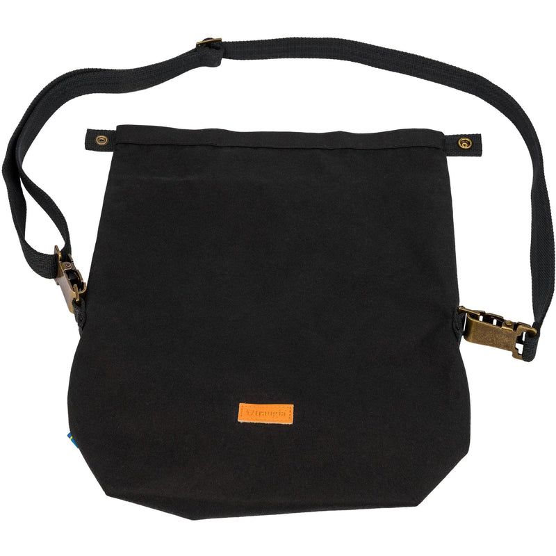 Se Trangia Roll Top taske til stormkøkken 25 Large, sort ✔ Kæmpe udvalg i Trangia ✔ Meget billig fragt og hurtig levering: 1 - 2 hverdage - Varenummer: KTO-619251 og barcode / Ean: &