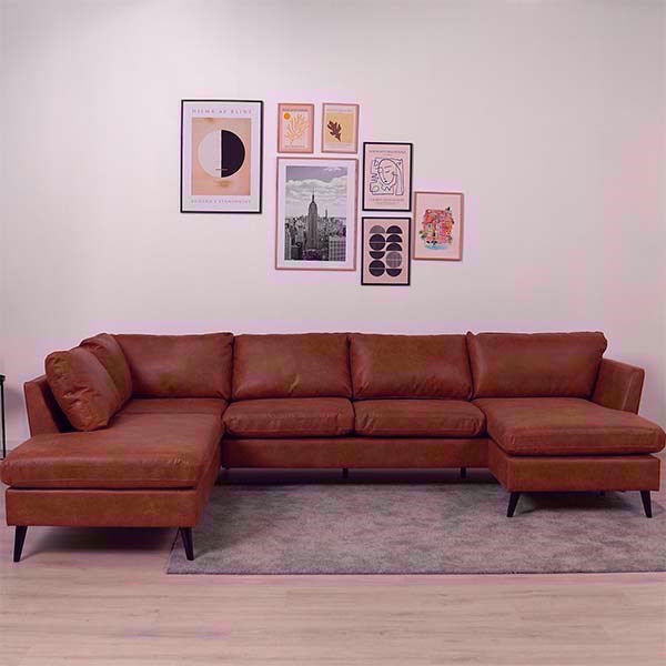 Nordic Design Jakob U-sofa i cognac med højrevendt chaiselong