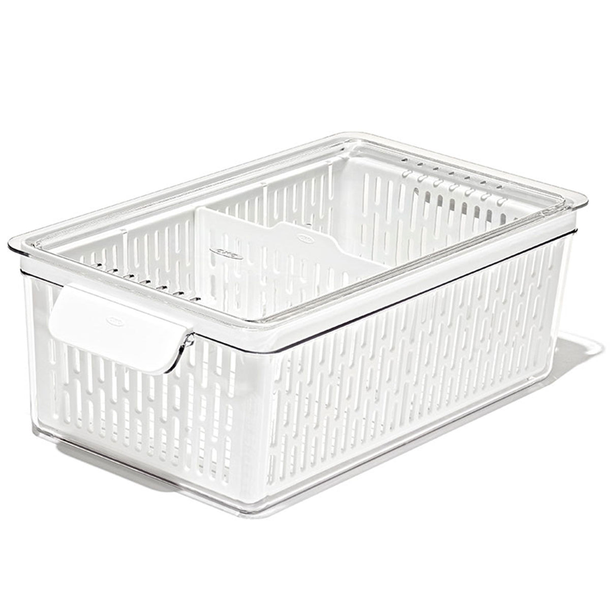 OXO Produce Saver grøntsagsbeholder i medium størrelse til køleskabet