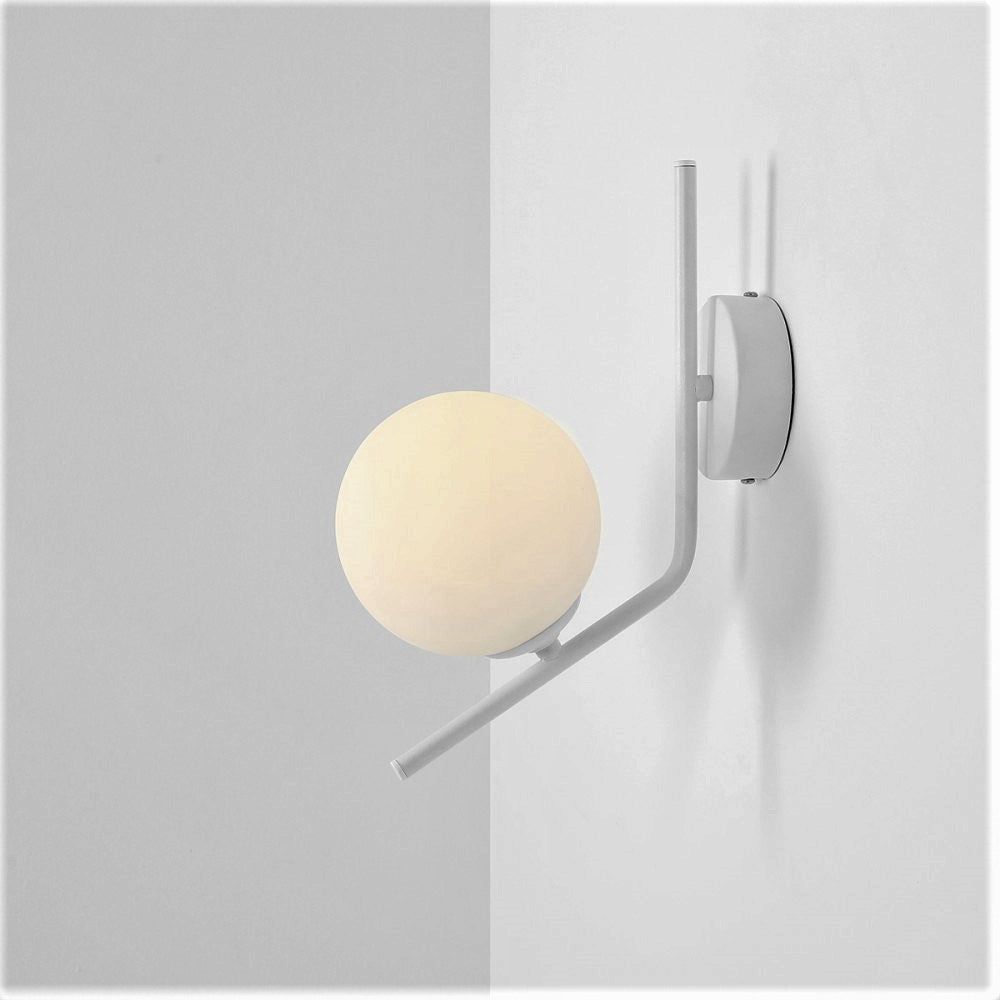 Se Arts - Væglampe i hvidt metal og hvidt glas ❤ Kæmpe udvalg i 3-nordic - Køb online på udsalg og tilbud lige nu ❤ Billig fragt • Hurtig levering - Varenummer: 3-nordic-3301 og barcode / Ean: på lager - Udsalg på Lamper - Væglamper Op til 61% rabat - Mere end 1.329 populære mærker på udsalg