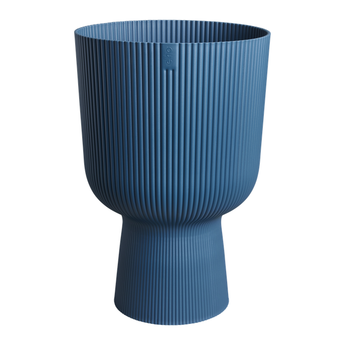 Se Elho - Vibes Coupe Urtepotte, Deep blue, flere str. - Ø 30cm ✔ Kæmpe udvalg i  Elho - Køb online på udsalg og tilbud lige nu ✔ Hurtig levering: 1 - 2 Hverdage samt billig fragt - Varenummer: BGH-50259552731466 og barcode / Ean: 8711904534271 på lager - Udsalg på Alle produkter (Lagerbeholdning er større end 1) Spar op til 63% - Over 1354 kendte brands på udsalg