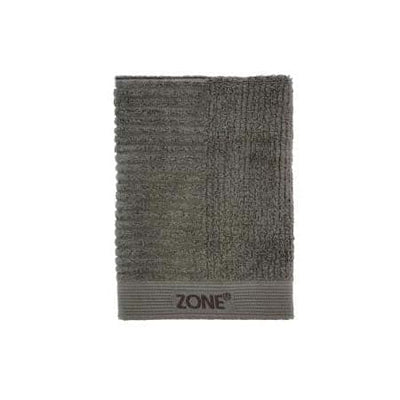 Se ZONE Denmark - Zone Classic Håndklæde 50 x 70 cm Olive green ✔ Kæmpe udvalg i ZONE Denmark ✔ Hurtig levering: 1 - 2 Hverdage samt billig fragt - Varenummer: RKTK-ZO26443 og barcode / Ean: '5722000264439 på lager - Udsalg på Spar op til 53% - Over 785 kendte brands på udsalg