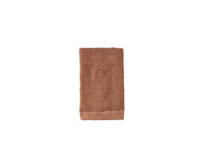 Se ZONE Denmark - Classic Håndklæde 100 x 50 cm Terracotta ✔ Kæmpe udvalg i ZONE Denmark ✔ Hurtig levering: 1 - 2 Hverdage samt billig fragt - Varenummer: RKTK-ZO31565 og barcode / Ean: på lager - Udsalg på Spar op til 66% - Over 1334 design mærker på udsalg