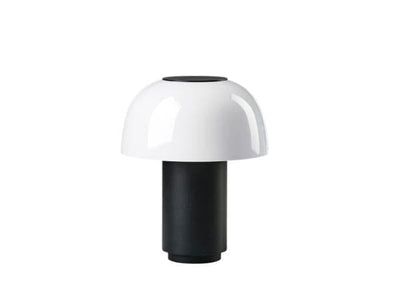 Se ZONE Denmark - Harvest Moon Lampe Dia 18 x 22 cm Sort ✔ Kæmpe udvalg i ZONE Denmark ✔ Hurtig levering: 1 - 2 Hverdage samt billig fragt - Varenummer: RKTK-ZO29733 og barcode / Ean: '5722000297338 på lager - Udsalg på Spar op til 66% - Over 1334 design mærker på udsalg