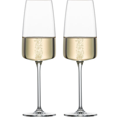 Se Zwiesel Vivid Senses champagneglas 38 cl, 2-pak ✔ Kæmpe udvalg i Zwiesel ✔ Meget billig fragt og hurtig levering: 1 - 2 hverdage - Varenummer: KTO-46208421 og barcode / Ean: '4001836110587 på lager - Udsalg på Champagneglas Spar op til 59% - Over 1354 kendte mærker på udsalg