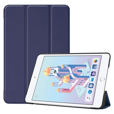 Se iPad mini 5 (2019) / mini 4 - Læder Tri-Fold cover / taske - MørkeBlå ✔ Kæmpe udvalg i Capida ✔ Hurtig levering: 1 - 2 Hverdage samt billig fragt - Varenummer: CPD-V33101115540I og barcode / Ean: 101115540I på lager - Udsalg på Tablets tilbehør Spar op til 54% - Over 412 kendte brands på udsalg