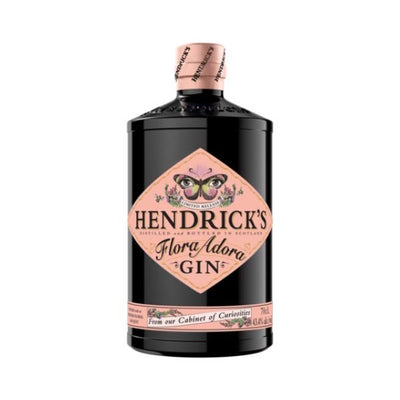 Se Hendrick's Gin Flora Adora Fl 70 ❤ Kæmpe udvalg i HENDRICKS ❤ Hurtig levering: 1 - 2 Hverdage samt billig fragt - Varenummer: BAR-673498 og barcode / Ean: '5010327705866 på lager - Udsalg på Drikkevarer Spiritus Gin Spar op til 61% - Over 454 design brands på udsalg