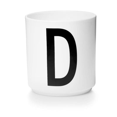 DESIGN LETTERS Personlig porcelænskop D - Køb online nu