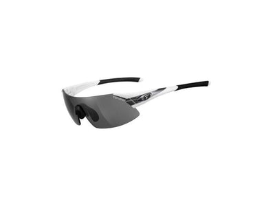 Se Tifosi Podium XC Cykelbrille - 3 Linser Smoke/AC Red/Clear - Hvid/Sort ❤ Kæmpe udvalg i Tifosi ❤ Hurtig levering: 1 - 2 Hverdage samt billig fragt - Varenummer: CKP-848869003585 og barcode / Ean: '848869003585 på lager - Udsalg på Cykelbriller Spar op til 63% - Over 400 kendte brands på udsalg