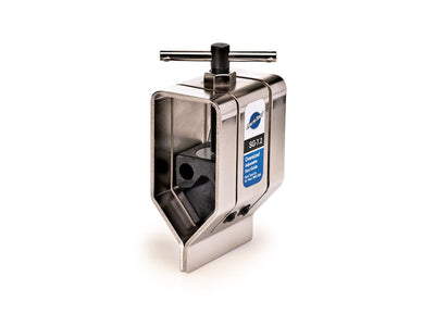 Se Savleder Park Tool SG-7.2 justerbar til ovale sadelpinde ❤ Stort online udvalg i Park Tool ❤ Hurtig levering: 1 - 2 Hverdage samt billig fragt ❤ Varenummer: CKP-763477006639 og barcode / Ean: '763477006639 på lager - Udsalg på Cykelværktøj diverse Spar op til 61% - Over 857 kendte brands på udsalg