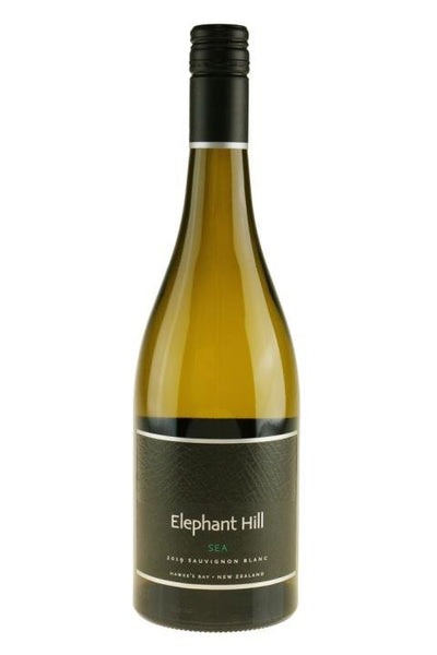 Se Elephant Hill Sauvignon Blanc 'Sea' 2019 75 Cl ✔ Kæmpe udvalg i Elephant Hill ✔ Hurtig levering: 1 - 2 Hverdage samt billig fragt - Varenummer: BAR-698952 og barcode / Ean: på lager - Udsalg på Drikkevarer - Vin og champagne - Hvidvin Spar op til 51% - Over 785 kendte brands på udsalg