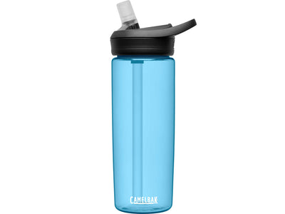 Se CamelBak Eddy+ - Drikkeflaske - 0,6 liter - True Blue ❤ Stort online udvalg i Camelbak ❤ Hurtig levering: 1 - 2 Hverdage samt billig fragt - Varenummer: CKP-886798030449 og barcode / Ean: '886798030449 på lager - Udsalg på Drikkedunke & drikkeflasker Spar op til 64% - Over 454 design brands på udsalg