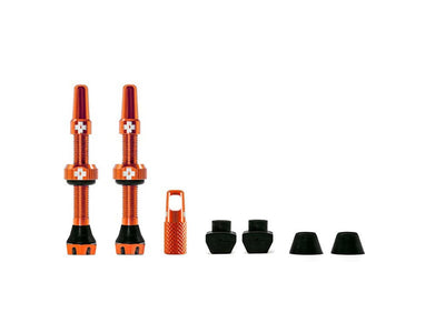 Se Muc-Off - Tubeless Ventiler - 44mm lange - Orange - 2 stk. ❤ Stort online udvalg i Muc-Off ❤ Hurtig levering: 1 - 2 Hverdage samt billig fragt - Varenummer: CKP-5037835209587 og barcode / Ean: '5037835209587 på lager - Udsalg på Ventiler, adaptere m.m. Spar op til 59% - Over 434 design brands på udsalg
