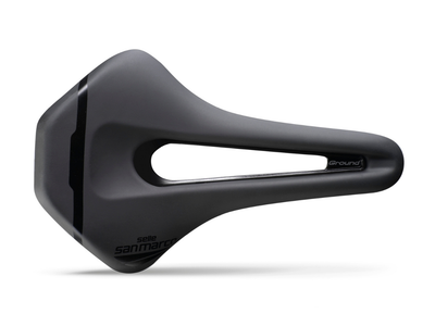 Se Selle San Marco Ground Short- Sadel - Gravel/Off Road - Wide - Sort ✔ Kæmpe udvalg i  Selle San Marco ✔ Hurtig levering: 1 - 2 Hverdage samt billig fragt - Varenummer: CKP-8030282524781 og barcode / Ean: '8030282524781 på lager - Udsalg på Sadler Spar op til 55% - Over 1454 kendte mærker på udsalg