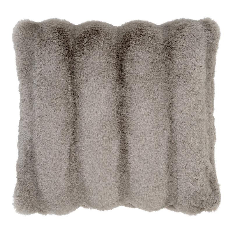 Se Galena Pude - Pude, Imiteret Pels, Beige 45X45 Cm ❤ Stort online udvalg i HouseNordic ❤ Hurtig levering: 1 - 2 Hverdage samt billig fragt - Varenummer: BBM-47983673835797 og barcode / Ean: &