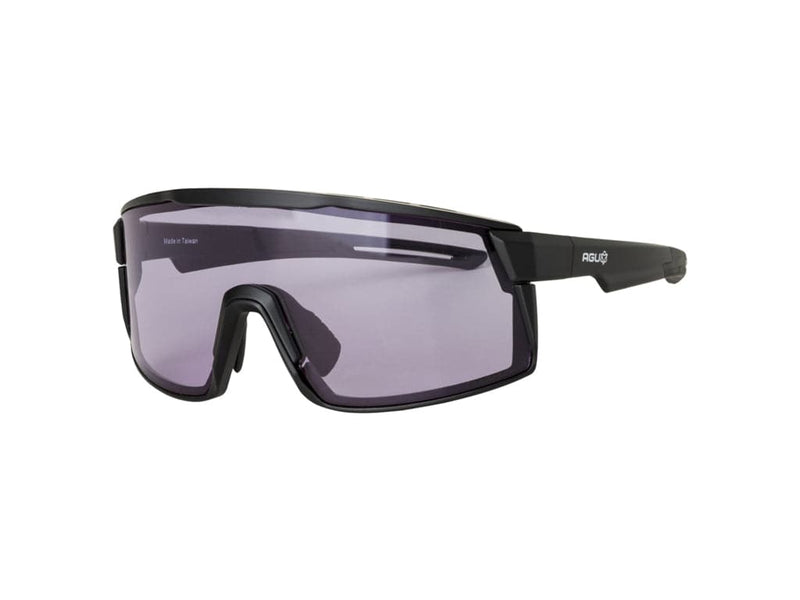 Se AGU - Verve - Sports- og Cykelbrille - Photokromisk linse - Mat Sort ❤ Kæmpe udvalg i AGU ❤ Hurtig levering: 1 - 2 Hverdage samt billig fragt - Varenummer: CKP-8717565637856 og barcode / Ean: &