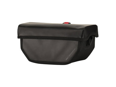 Se AGU Shelter Clean Handlebar bag - Cykeltaske - Vandtæt - 5 L - Sort ❤ Kæmpe udvalg i AGU ❤ Hurtig levering: 1 - 2 Hverdage samt billig fragt - Varenummer: CKP-8717565665859 og barcode / Ean: '8717565665859 på lager - Udsalg på Cykeltasker & rygsække Spar op til 53% - Over 350 kendte brands på udsalg