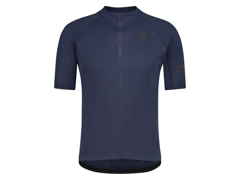 Se AGU Core Essential - Cykeltrøje - K/Æ - Navy - Str. M ❤ Kæmpe udvalg i AGU ❤ Hurtig levering: 1 - 2 Hverdage samt billig fragt - Varenummer: CKP-8717565716353 og barcode / Ean: &