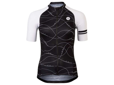 Se AGU Velo Wave Essential - Cykeltrøje - K/Æ - Dame - Sort - Str. 2XL ❤ Kæmpe udvalg i AGU ❤ Hurtig levering: 1 - 2 Hverdage samt billig fragt - Varenummer: CKP-8717565695481 og barcode / Ean: '8717565695481 på lager - Udsalg på Cykeltrøjer Spar op til 56% - Over 434 design mærker på udsalg