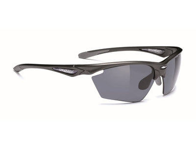 Se Rudy Project Stratofly - Løbe- og cykelbrille - Smoke linser - Sort/Antracit ❤ Kæmpe udvalg i Rudy Project ❤ Hurtig levering: 1 - 2 Hverdage samt billig fragt - Varenummer: CKP-655586805329 og barcode / Ean: '655586805329 på lager - Udsalg på Cykelbriller Spar op til 62% - Over 424 kendte brands på udsalg