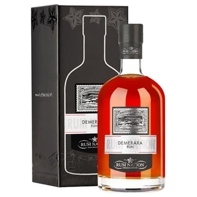 Se Rum Nation Demerara Solera N. 14 Fl 70 ❤ Kæmpe udvalg i RUMNATION ❤ Hurtig levering: 1 - 2 Hverdage samt billig fragt - Varenummer: BAR-651899 og barcode / Ean: '8033749400178 på lager - Udsalg på Drikkevarer Spiritus Rom Spar op til 54% - Over 434 design brands på udsalg