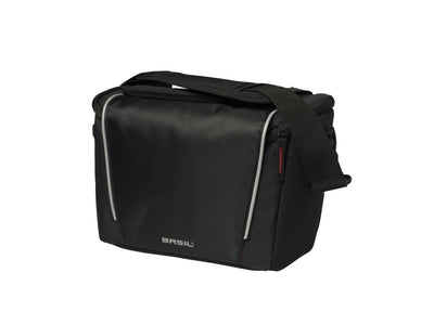 Se Basil Sport Design - Styrtaske - 7 liter - Black ✔ Kæmpe udvalg i  Basil ✔ Hurtig levering: 1 - 2 Hverdage samt billig fragt - Varenummer: CKP-8715019177446 og barcode / Ean: '8715019177446 på lager - Udsalg på Cykeltasker & rygsække Spar op til 57% - Over 424 kendte brands på udsalg