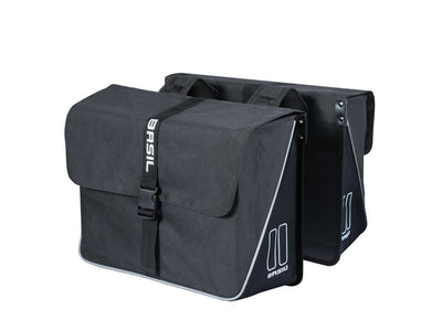 Se Basil Forte Double Bag - Cykeltasker til bag - 35 liter - Black ✔ Kæmpe udvalg i  Basil ✔ Hurtig levering: 1 - 2 Hverdage samt billig fragt - Varenummer: CKP-8715019177774 og barcode / Ean: '8715019177774 på lager - Udsalg på Cykeltasker & rygsække Spar op til 54% - Over 424 kendte brands på udsalg