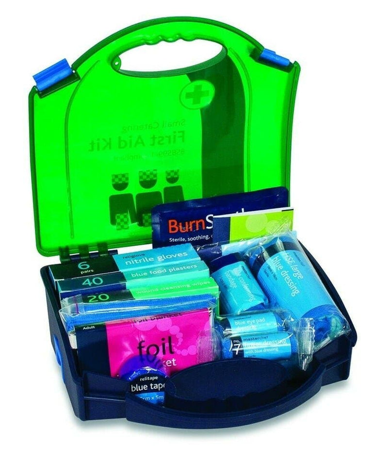 Se Small Bs Catering First Aid Kit ✔ Kæmpe udvalg i  Beaumont ✔ Hurtig levering: 1 - 2 Hverdage samt billig fragt - Varenummer: BAR-10496 og barcode / Ean: &