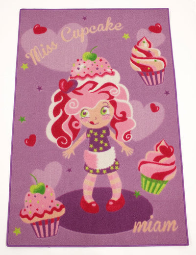Se Børnetæppe Miss Cupcake 120x80 ✔ Kæmpe udvalg i Associated Weavers ✔ Hurtig levering: 1 - 2 Hverdage samt billig fragt - Varenummer: MMA-177106 og barcode / Ean: '5414956173223 på lager - Udsalg på Gulvtæpper til Børn Spar op til 52% - Over 454 kendte brands på udsalg