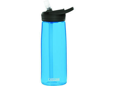 Se Drikkeflaske Camelbak Eddy Flaske 0,75 liter True blue ❤ Kæmpe udvalg i Camelbak ❤ Hurtig levering: 1 - 2 Hverdage samt billig fragt - Varenummer: CKP-886798030326 og barcode / Ean: '886798030326 på lager - Udsalg på Drikkedunke & drikkeflasker Spar op til 59% - Over 434 design mærker på udsalg