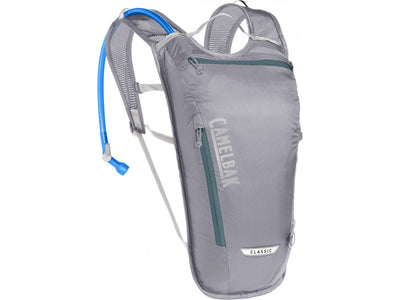 Se Camelbak Classic Light - Rygsæk 2 L med 2 L vandreservior - Gunmetal/Hydro ✔ Kæmpe udvalg i  Camelbak ✔ Hurtig levering: 1 - 2 Hverdage samt billig fragt - Varenummer: CKP-886798029238 og barcode / Ean: '886798029238 på lager - Udsalg på Rygsække Spar op til 67% - Over 424 kendte brands på udsalg