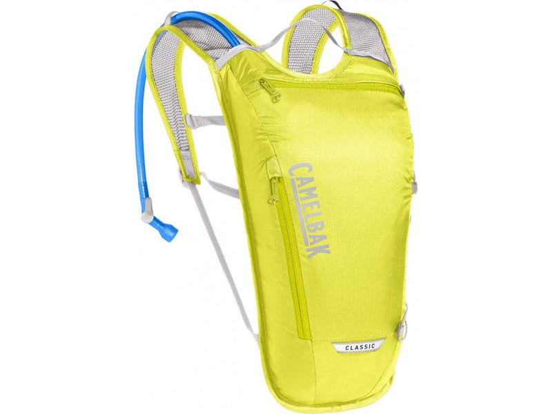 Se Camelbak Classic Light - Rygsæk 2 L med 2 L vandreservior - Safety Yellow/Silver ❤ Kæmpe udvalg i Camelbak ❤ Hurtig levering: 1 - 2 Hverdage samt billig fragt - Varenummer: CKP-886798029245 og barcode / Ean: &