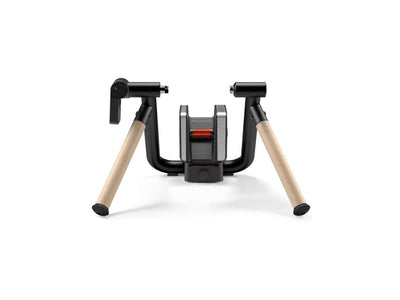 Se Elite Tuo - Hometrainer med riser block - Zwift ❤ Stort online udvalg i Elite ❤ Hurtig levering: 1 - 2 Hverdage samt billig fragt ❤ Varenummer: CKP-8020775040478 og barcode / Ean: på lager - Udsalg på Hometrainere Spar op til 66% - Over 324 kendte brands på udsalg