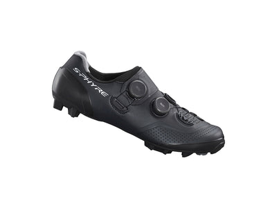 Se Shimano S-Phyre XC902 - Cykelsko MTB XC9 - Sort - Str. 38 ❤ Kæmpe udvalg i Shimano ❤ Hurtig levering: 1 - 2 Hverdage samt billig fragt - Varenummer: CKP-4550170140663 og barcode / Ean: '4550170140663 på lager - Udsalg på Cykelsko Spar op til 62% - Over 785 kendte brands på udsalg