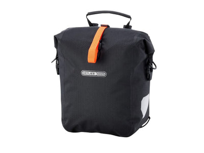 Se Ortlieb Gravel-Pack - Cykeltasker - 2 x 12,5 liter - Mat Sort ❤ Kæmpe udvalg i Ortlieb ❤ Hurtig levering: 1 - 2 Hverdage samt billig fragt - Varenummer: CKP-4013051051590 og barcode / Ean: '4013051051590 på lager - Udsalg på Cykeltasker & rygsække Spar op til 62% - Over 400 kendte brands på udsalg