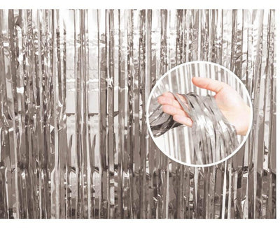 Se Festgardin Sølv 90x240 Cm ❤ Kæmpe udvalg i Godan ❤ Hurtig levering: 1 - 2 Hverdage samt billig fragt - Varenummer: BAR-697858 og barcode / Ean: '5902973128840 på lager - Udsalg på Fest Fest Tilbehør Spar op til 66% - Over 454 design mærker på udsalg