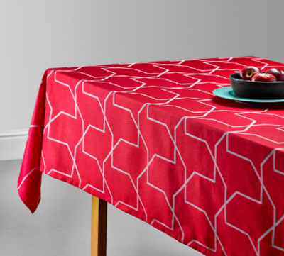 Nordisk Tekstil | Damaskdug 140x270 cm Rød - Køb online nu
