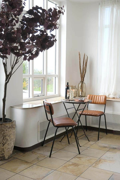 Se Trademark Living Diner spisebordsstol med quiltet lædersæde ❤ Stort online udvalg i Trademark Living ❤ Hurtig levering: 1 - 2 Hverdage samt billig fragt - Varenummer: BGH-47671237902666 og barcode / Ean: '5740002244198 på lager - Udsalg på Alle produkter (Lagerbeholdning er større end 1) Spar op til 53% - Over 454 kendte mærker på udsalg