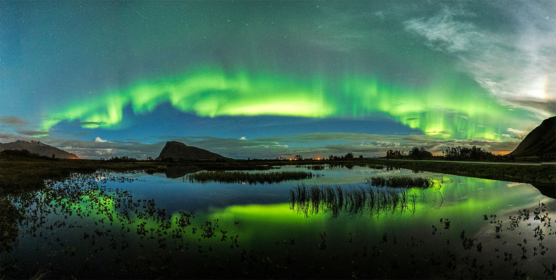 Se Auroras over the pond af Frank Olsen ❤ Stort online udvalg i Frank Olsen ❤ Hurtig levering: 1 - 2 Hverdage samt billig fragt ❤ Varenummer: ILL-15392 og barcode / Ean: på lager - Udsalg på Illux Art shop - Mest popul?re - Fotokunst - Frank Olsen - Natur - Natur fotokunst - Landskab Spar op til 53% - Over 400 kendte brands på udsalg