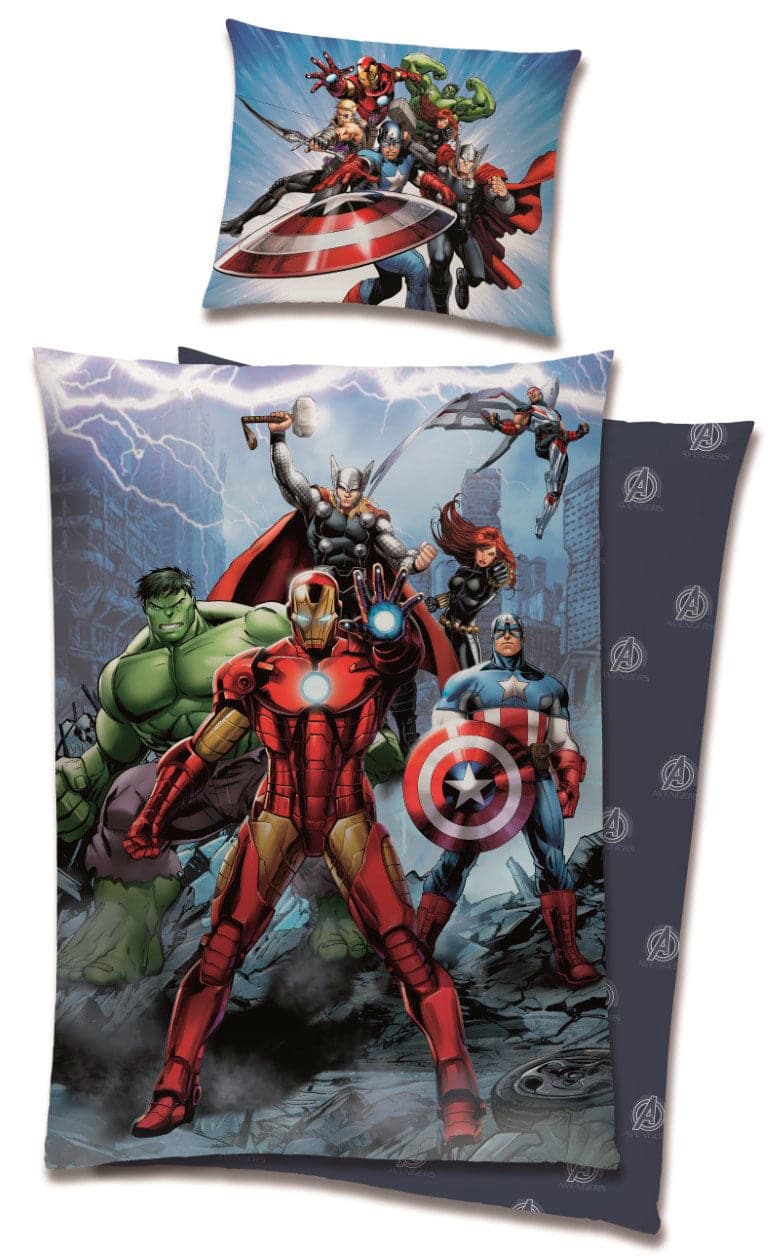 Se Avengers Sengetøj 140 x 200, 100 procent bomuld ✔ Kæmpe udvalg i  mmaction ✔ Hurtig levering: 1 - 2 Hverdage samt billig fragt - Varenummer: MMA-2040265 og barcode / Ean: &