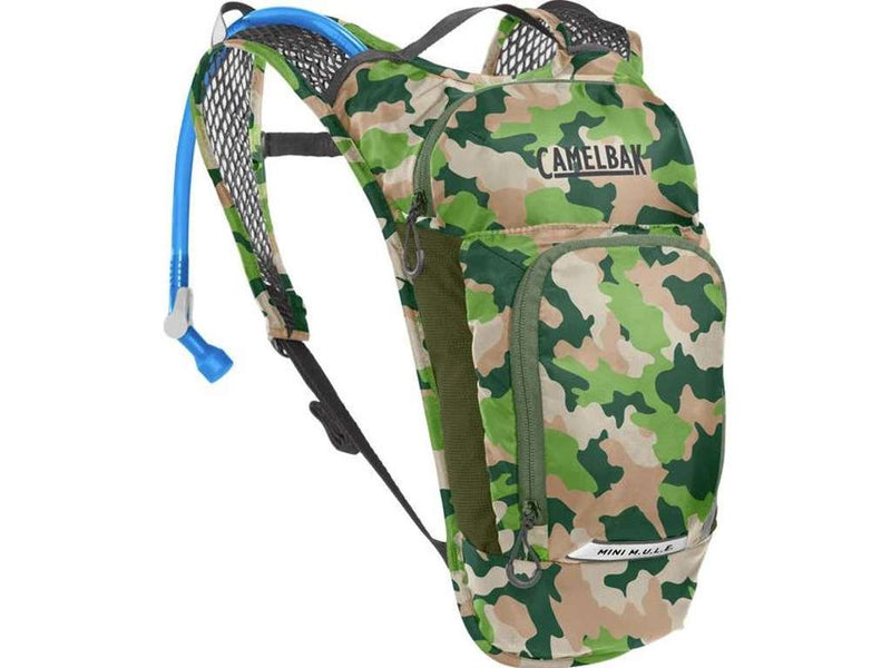 Se Camelbak Mini M.U.L.E. - Rygsæk 3L med 1,5 L vandreservoir - Camo ❤ Stort online udvalg i Camelbak ❤ Hurtig levering: 1 - 2 Hverdage samt billig fragt ❤ Varenummer: CKP-886798041711 og barcode / Ean: på lager - Udsalg på Cykeltasker & rygsække Spar op til 62% - Over 324 kendte brands på udsalg