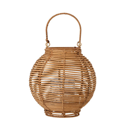 Se Bloomingville - Malua Lanterne m/Glas, Natur, Rattan H25 cm ❤ Stort online udvalg i Bloomingville ❤ Hurtig levering: 1 - 2 Hverdage samt billig fragt ❤ Varenummer: BGH-47083884052810 og barcode / Ean: '5711173288397 på lager - Udsalg på Alle produkter Spar op til 56% - Over 360 kendte mærker på udsalg